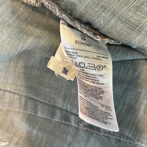 NWOT GAP Mini Wrap Skirt w/Pockets, Medium Indigo, Tencel & Cotton, size XS. - Picture 9 of 13